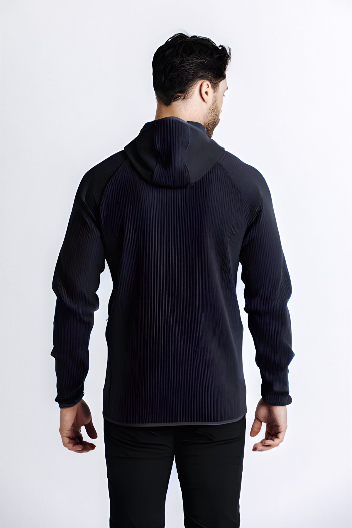 H&W:Colt is 6'3" 195 lbs wearing size M#color_black