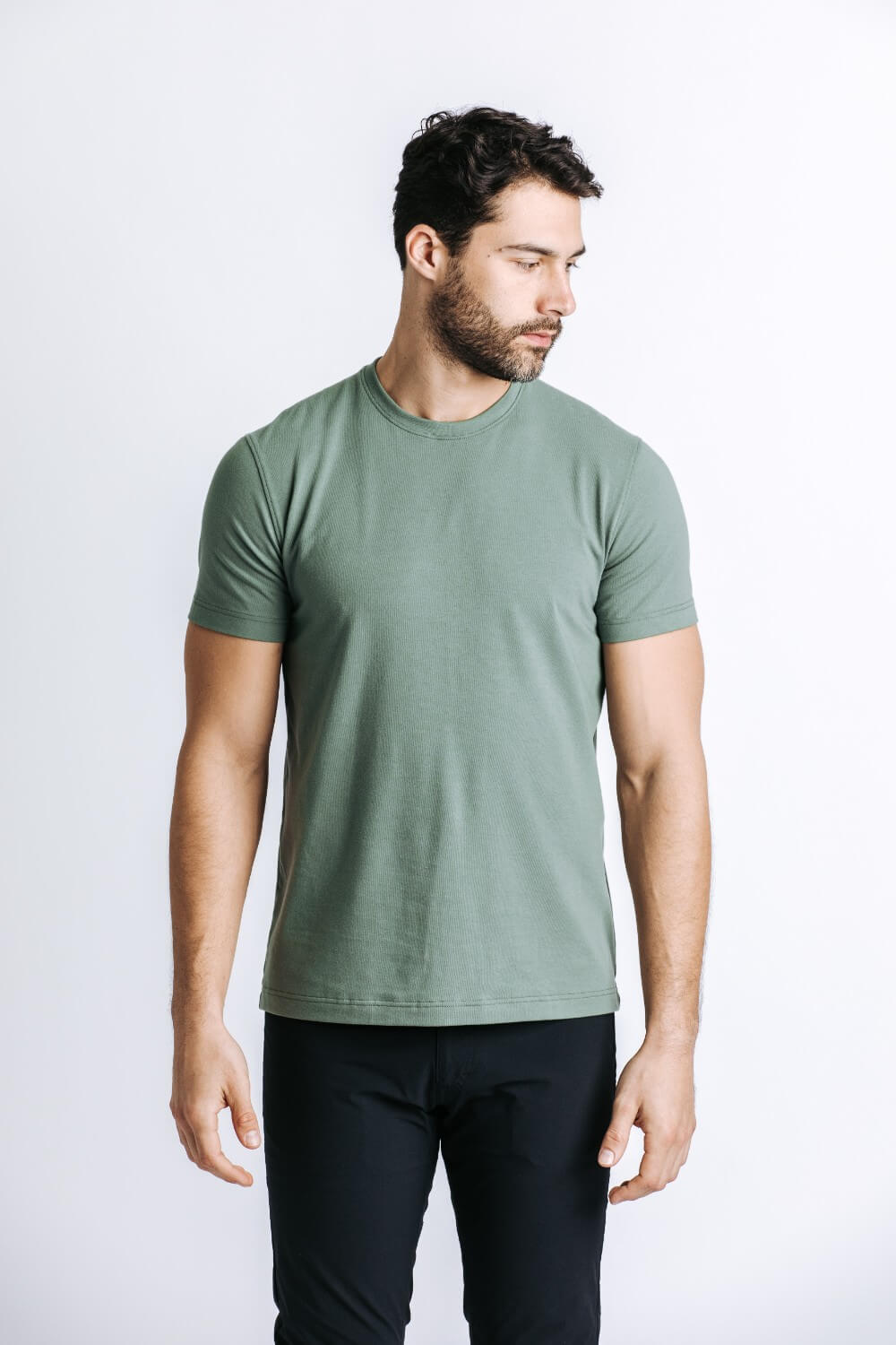 H&W: Colt is 6'3" 195 lbs wearing size M#color_elm