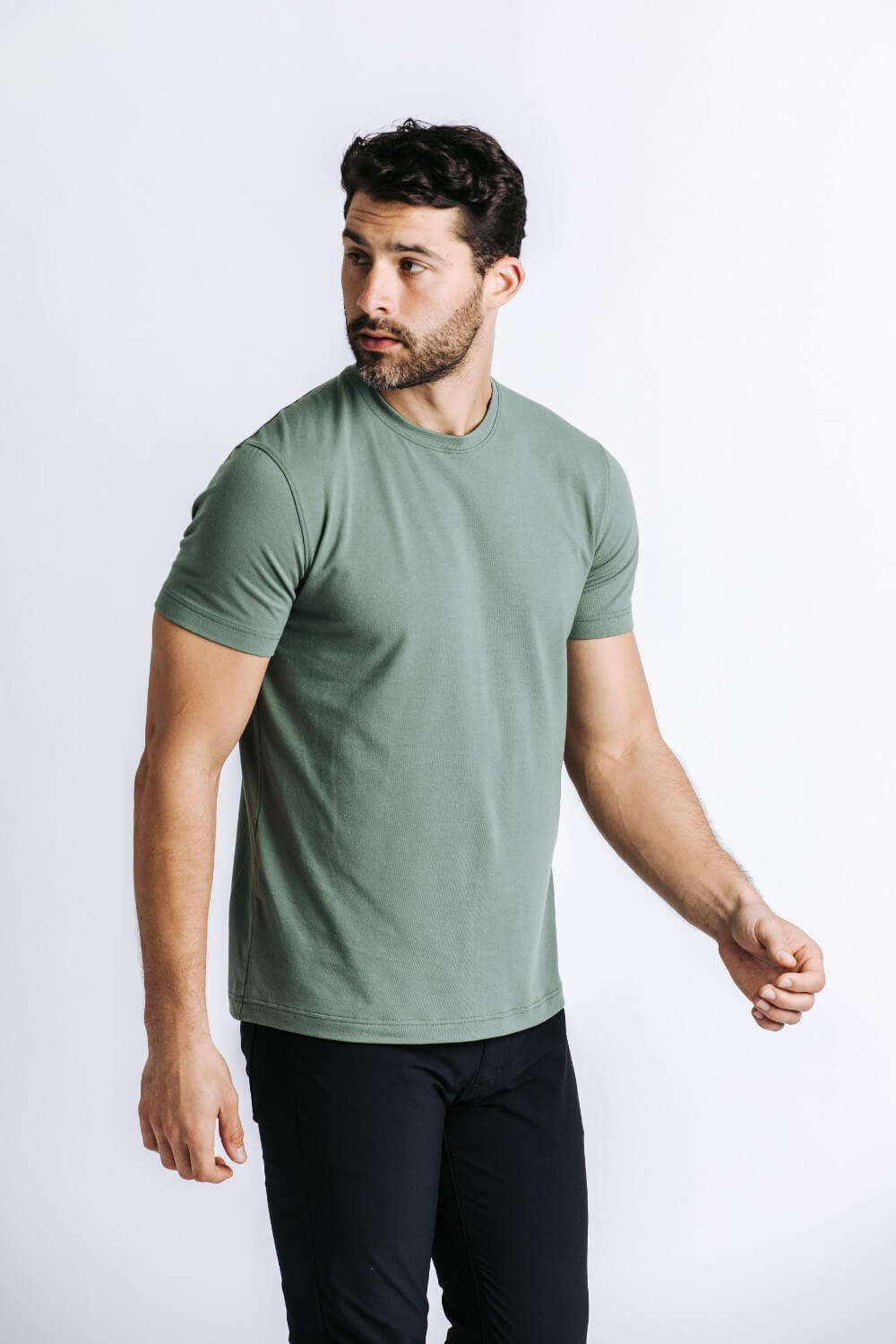 H&W: Colt is 6'3" 195 lbs wearing size M#color_elm