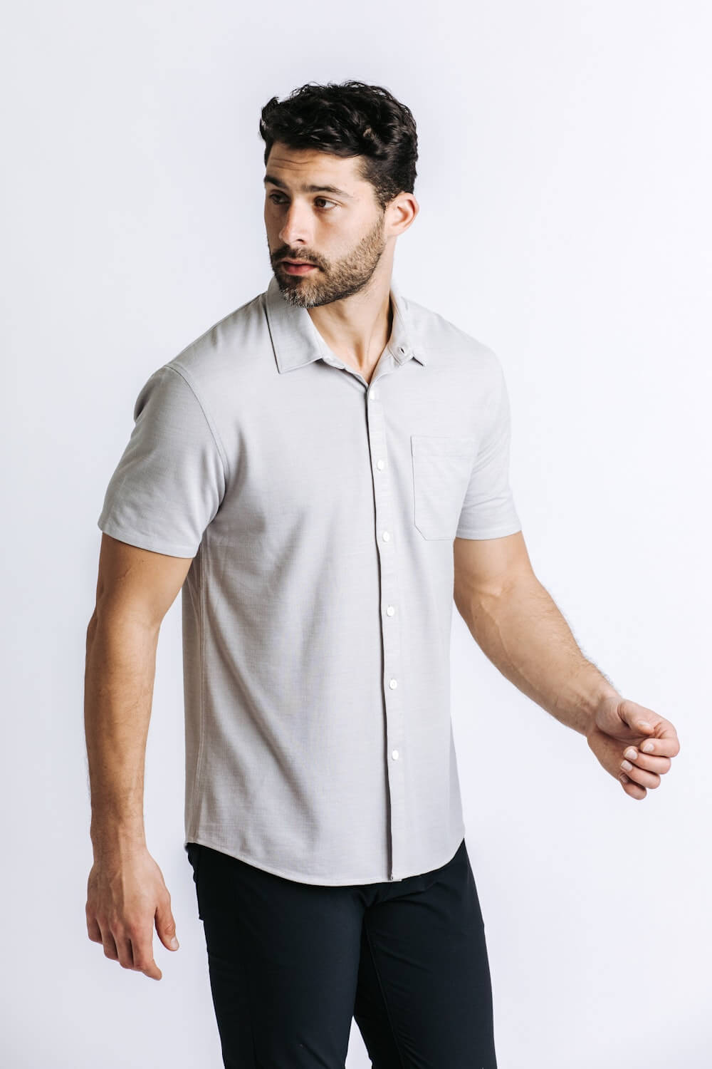 H&W:Colt is 6'3" 195 lbs wearing size M#color_smoke