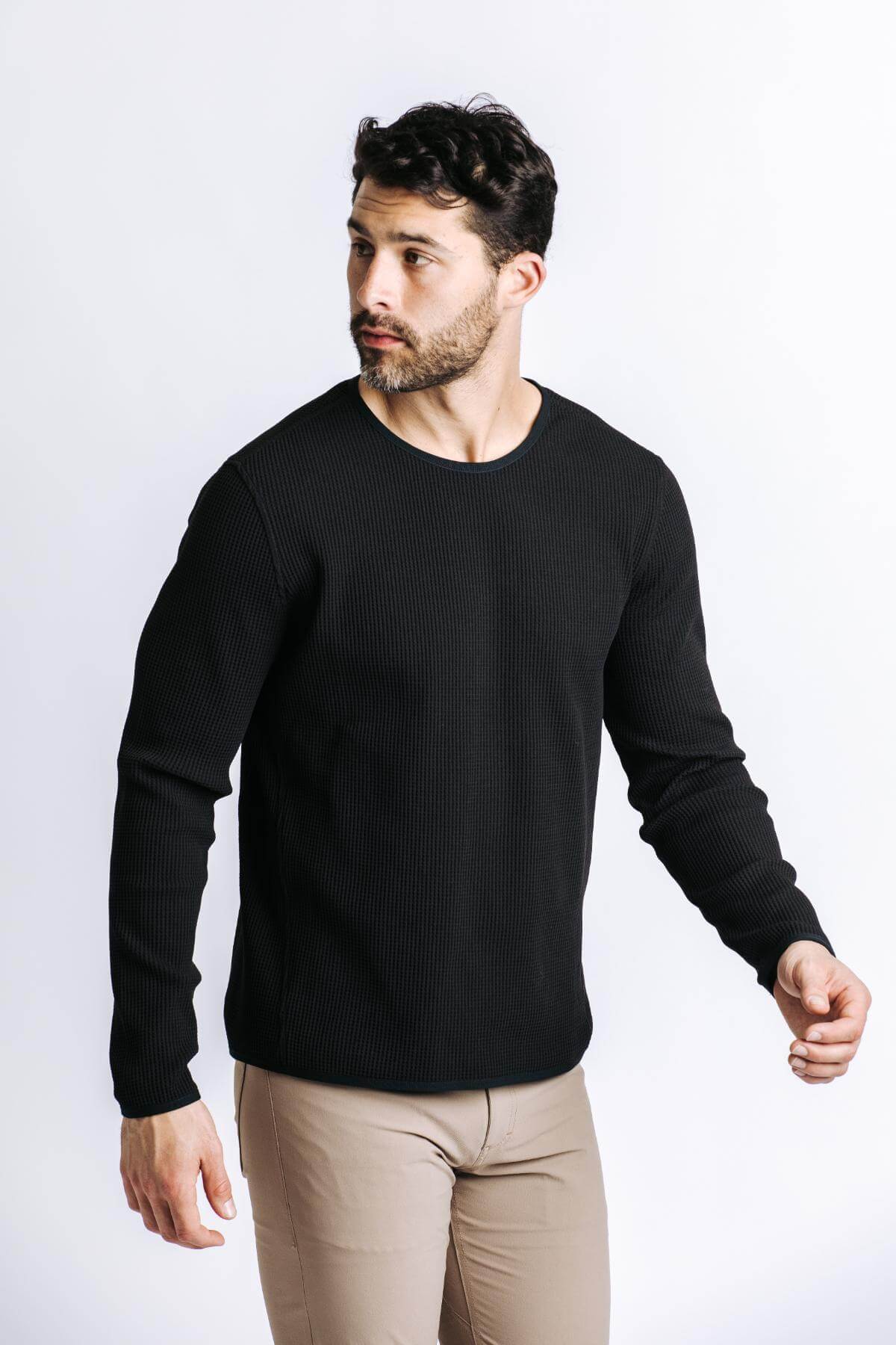 H&W:Colt is 6'3" 195 lbs wearing size M#color_black