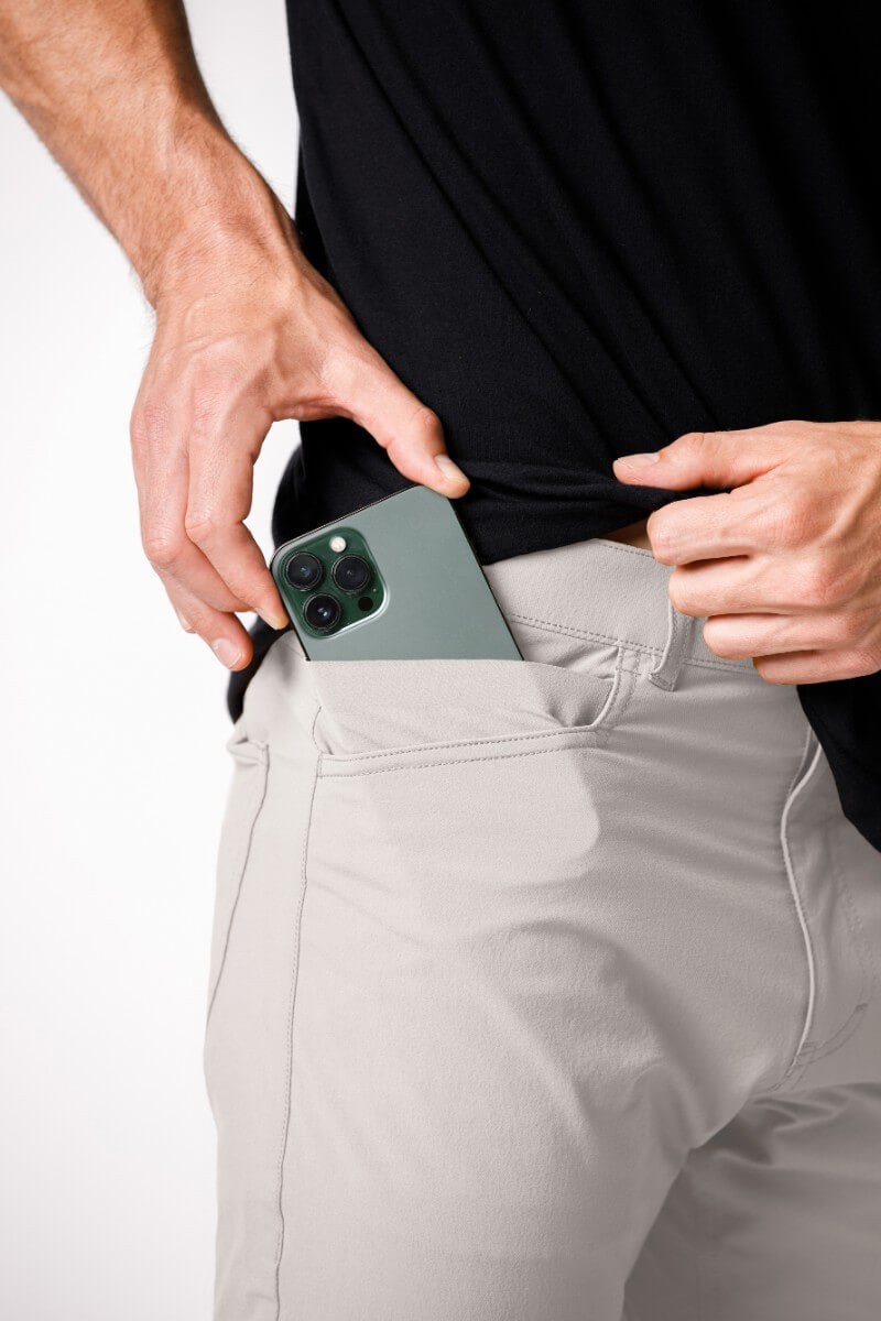 H&W: Weston is 6'1"/180lbs wearing size 32#color_dune