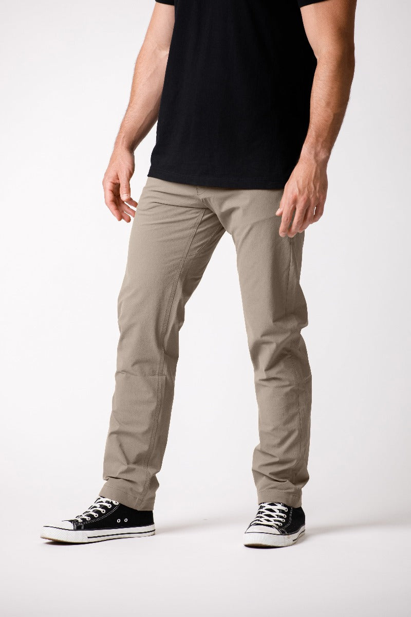 mens pants in beige H&W: Weston is 6'1"/180lbs wearing size 32