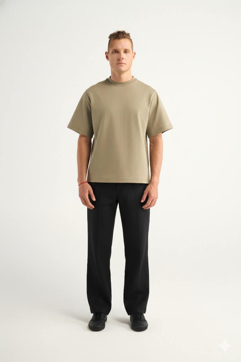 H&W:Liam is 6'1 / 175lbs wearing size L#color_black