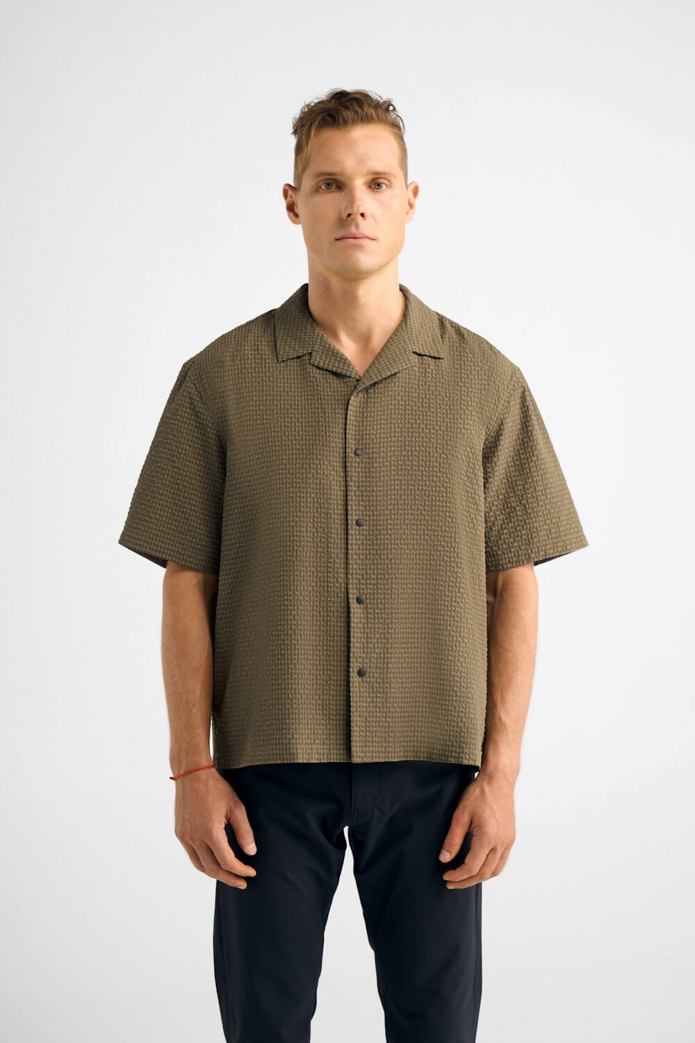 H&W:Liam is 6'1 / 175lbs wearing size L#color_cypress gingham