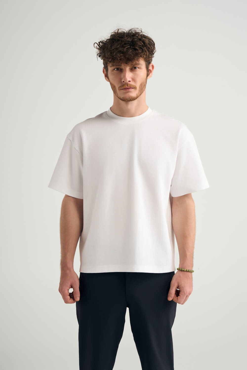 H&W:Noah is 5'11 / 165lbs wearing size M#color_white