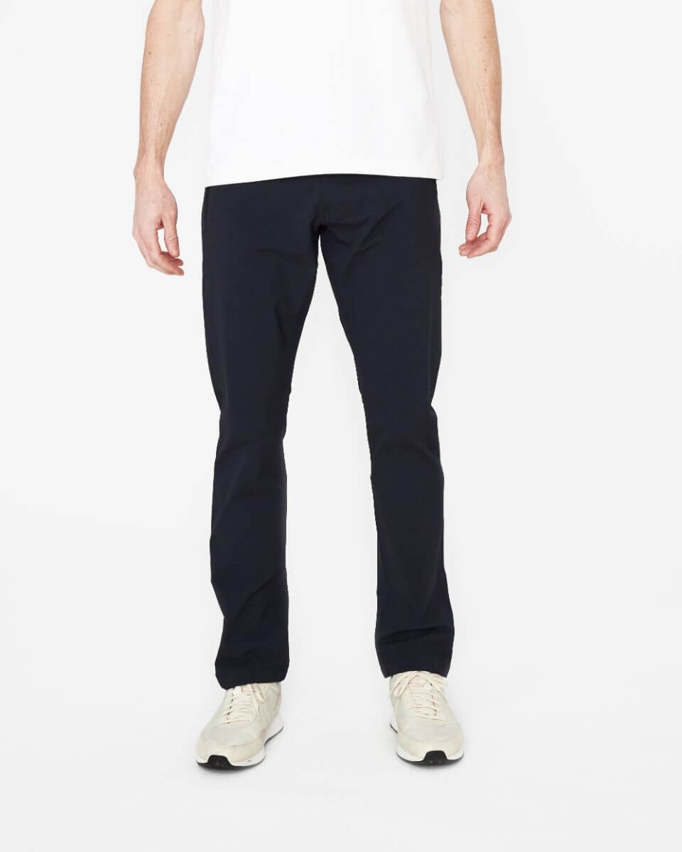 H&W:Micah is 6’2" / 170 wearing size 32#color_black