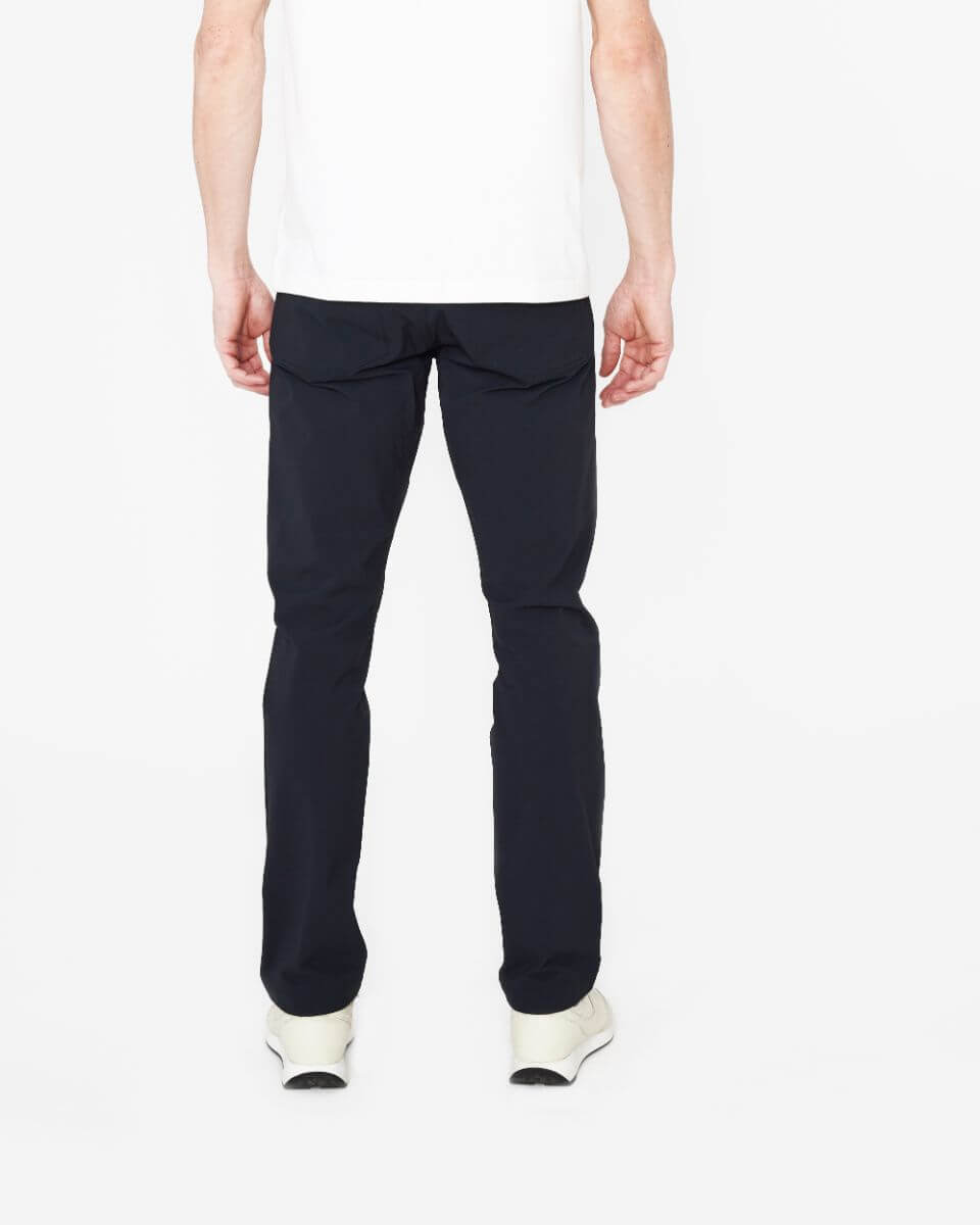 H&W:Micah is 6’2" / 170 wearing size 32#color_black
