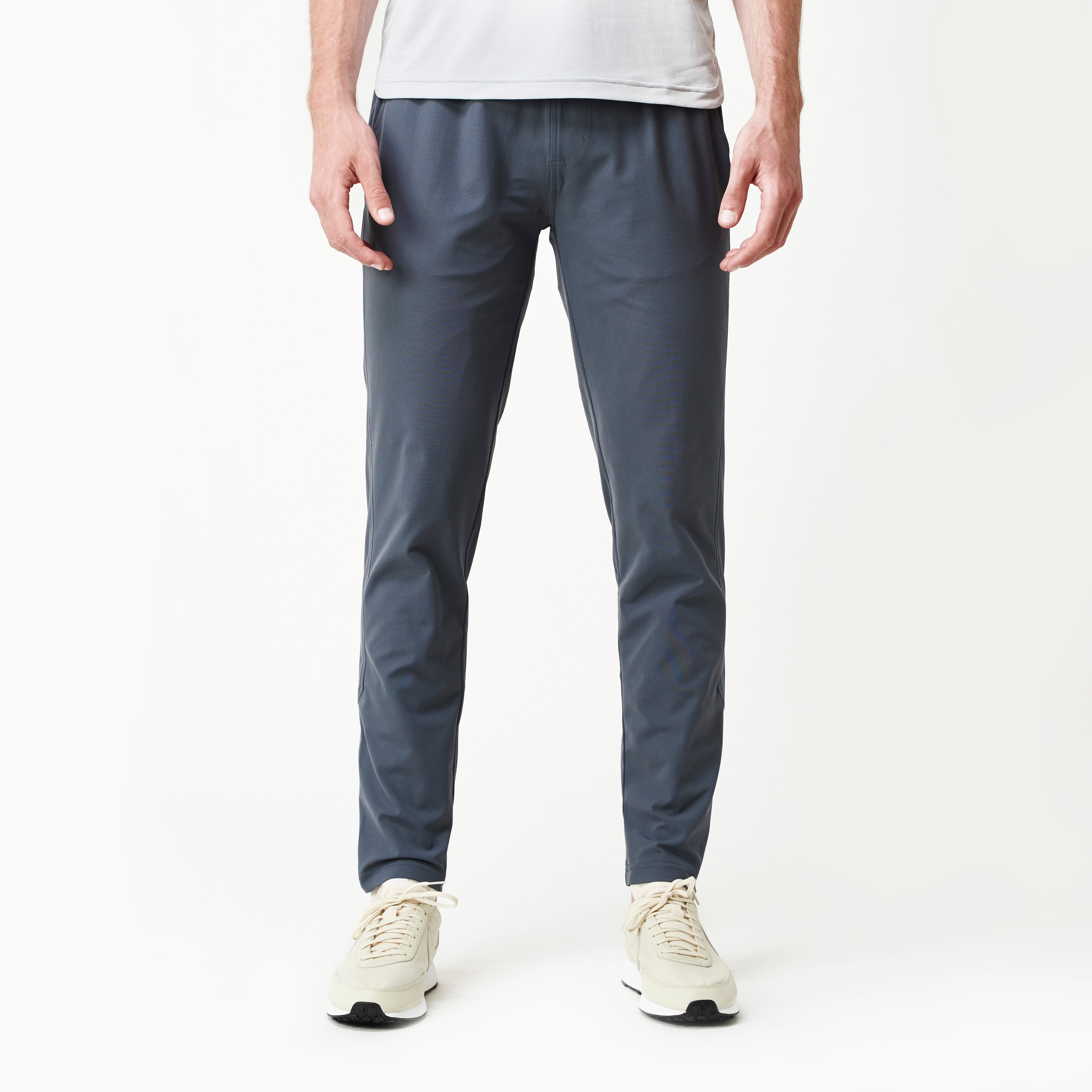 H&W: Kevin is 6’3" / 175 wearing the M/311#color_blue grey