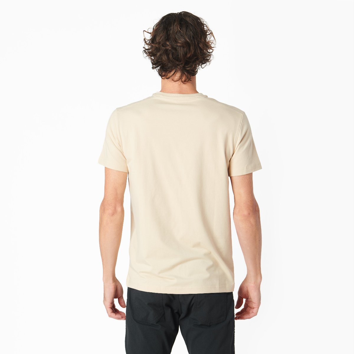 H&W: Micah is 6.2' / 170lbs wearing size Medium#color_dune