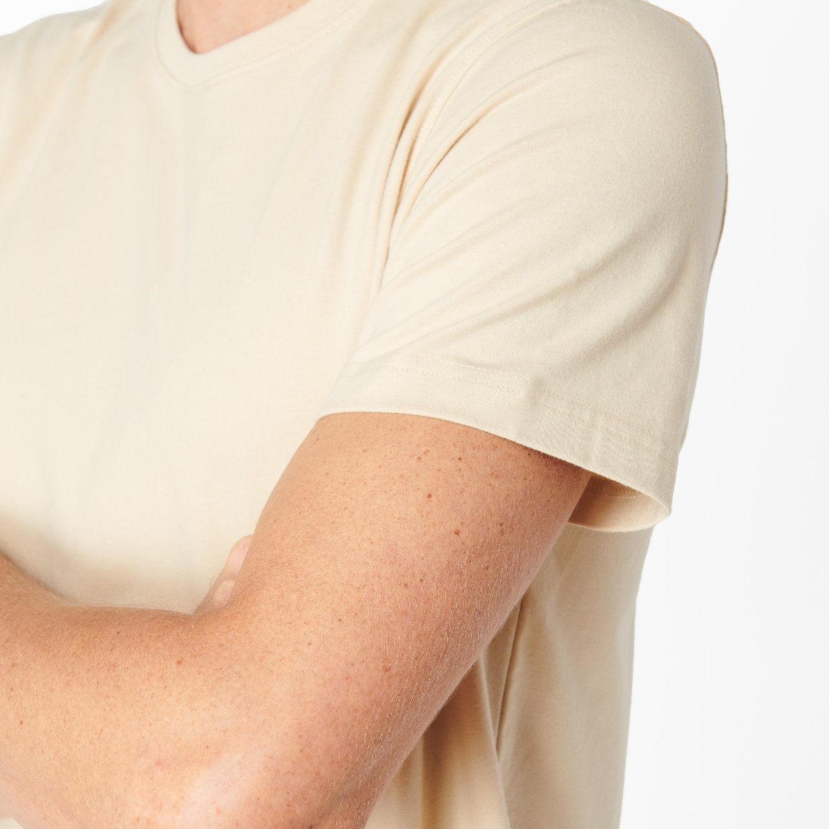 H&W: Micah is 6.2' / 170lbs wearing size Medium#color_dune