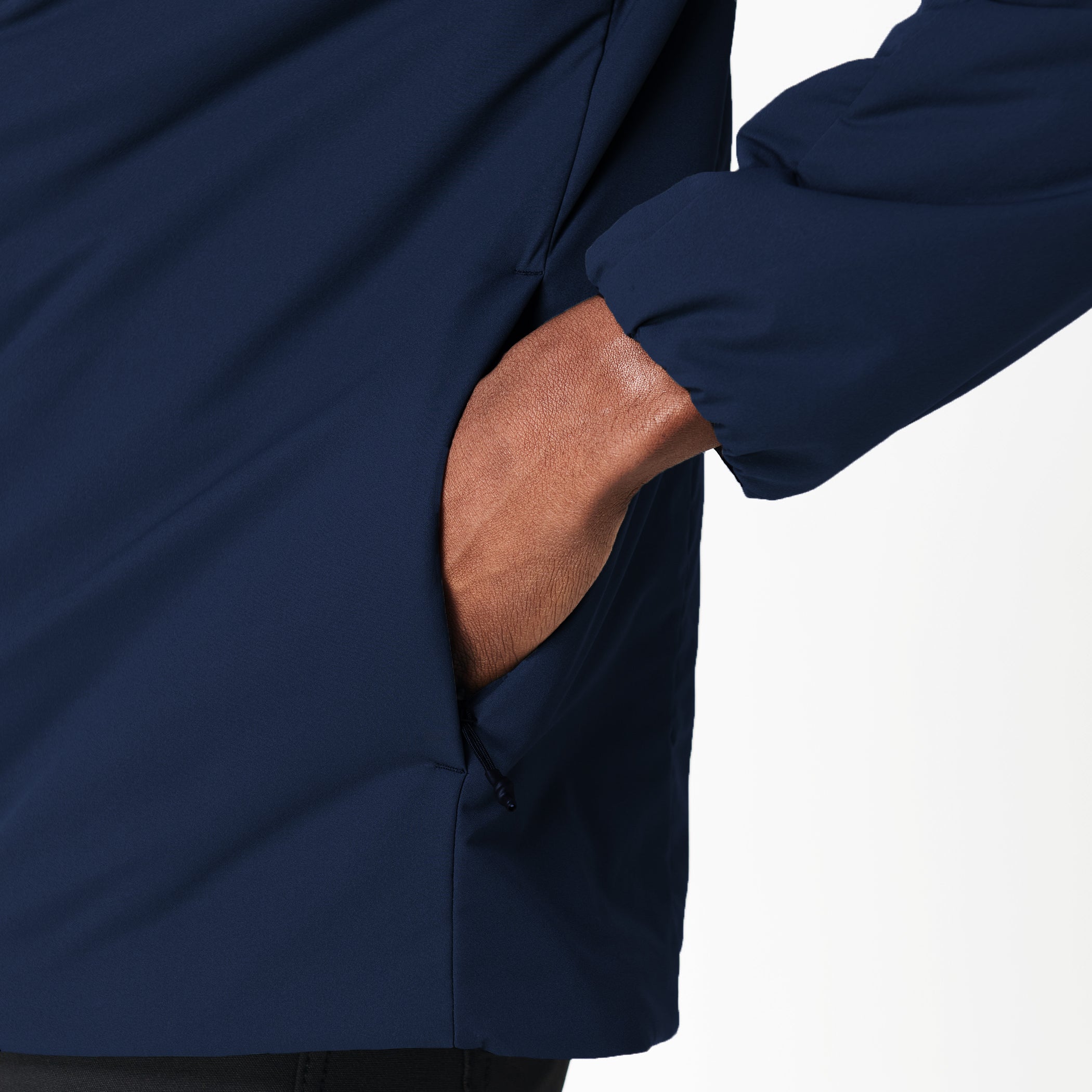 H&W: Jonathan is 6’2" / 170 Lbs. wearing size Medium#color_navy