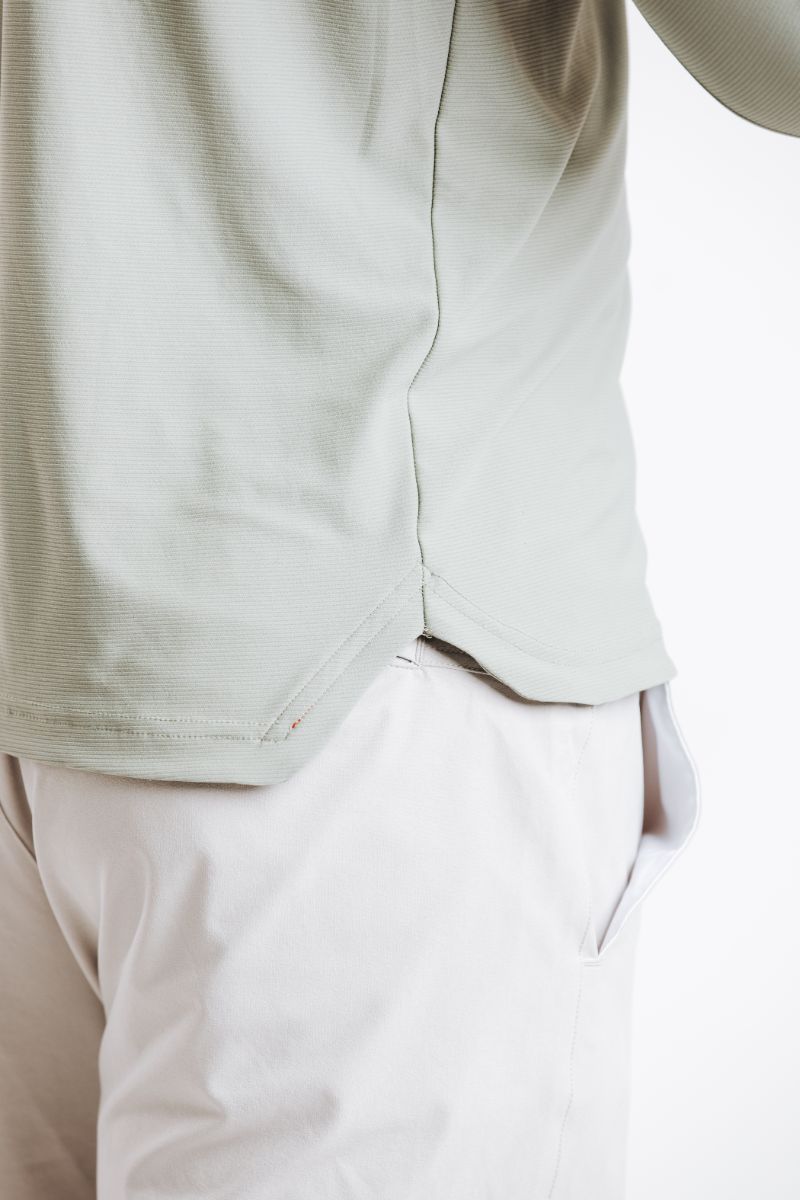H&W:Colt is 6'3" 195 lbs wearing size M#color_sage