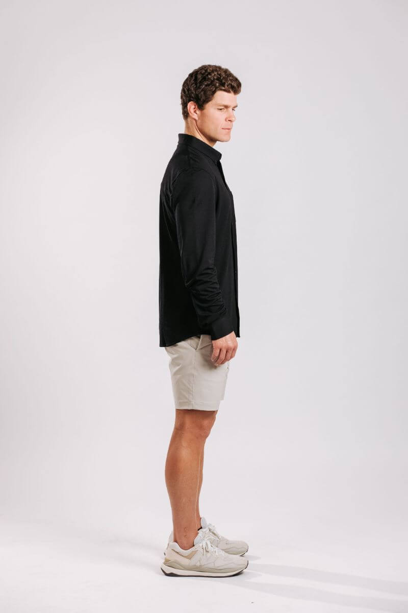 H&W:Alec is 5'11 175lbs wearing a size L#color_black