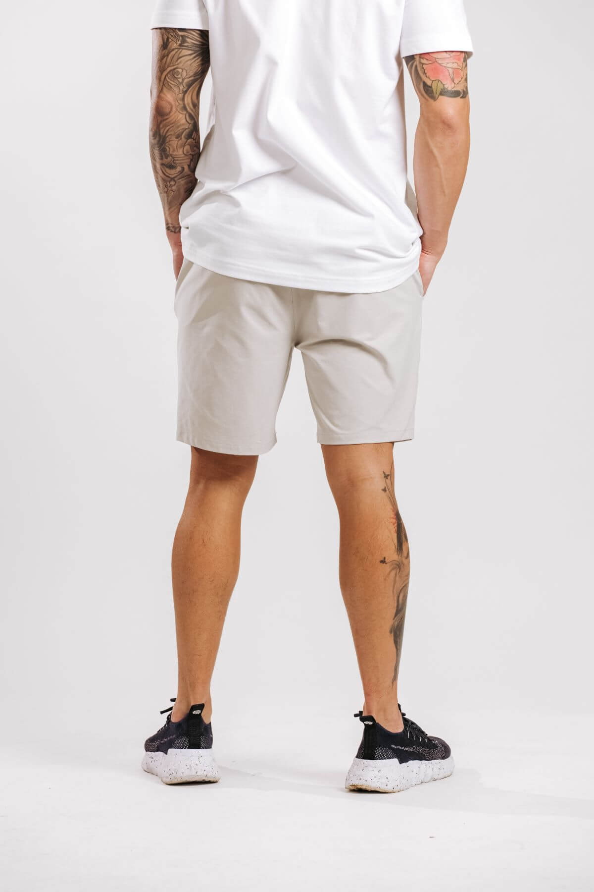 Boundless Short - Dune