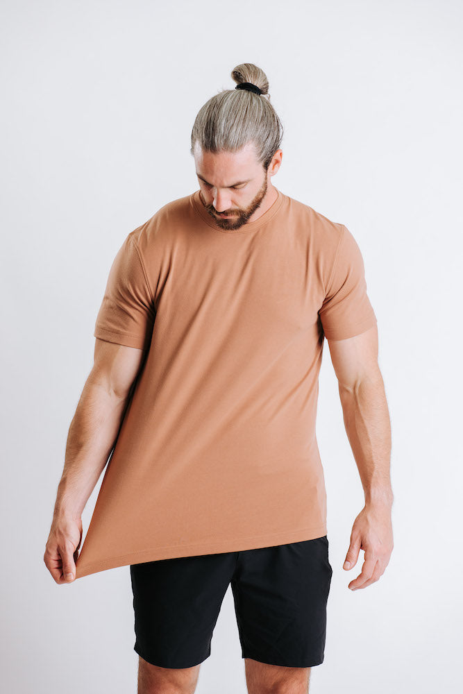 H&W: Weston is 6' / 180lbs. wearing size Medium#color_brick