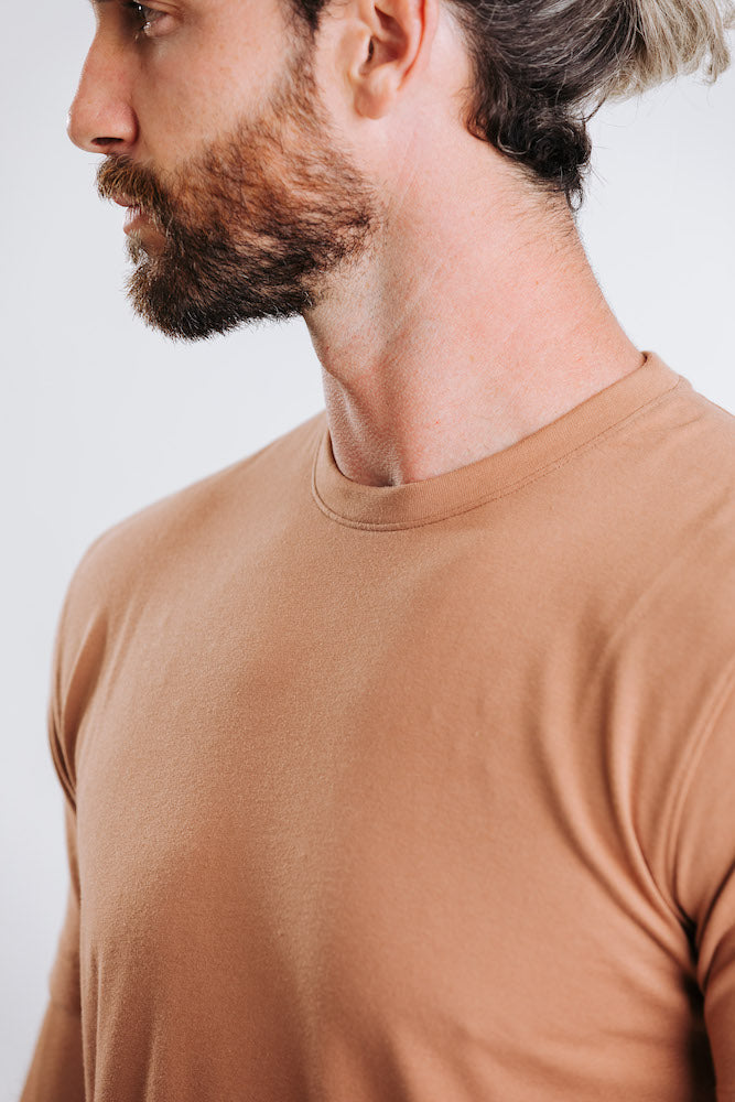 H&W: Weston is 6' / 180lbs. wearing size Medium#color_brick