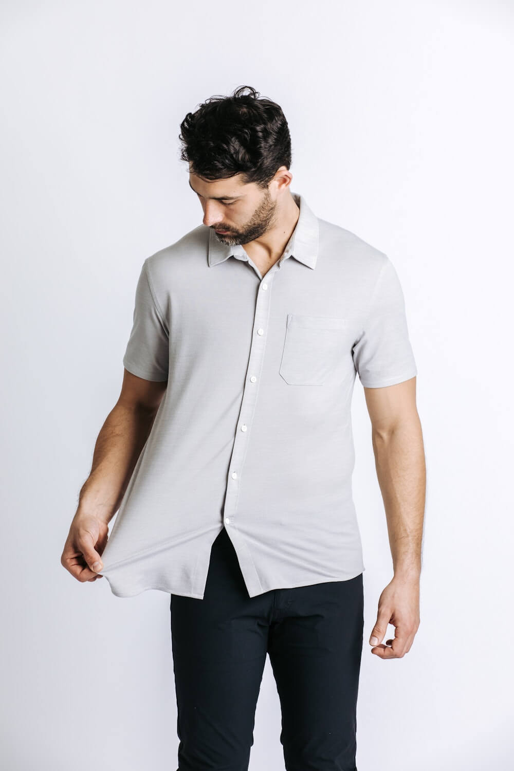 H&W:Colt is 6'3" 195 lbs wearing size M#color_smoke